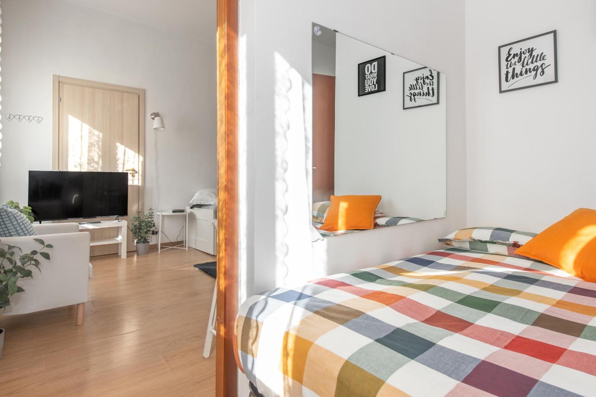 Central Little Basic Apartment ローマ エクステリア 写真